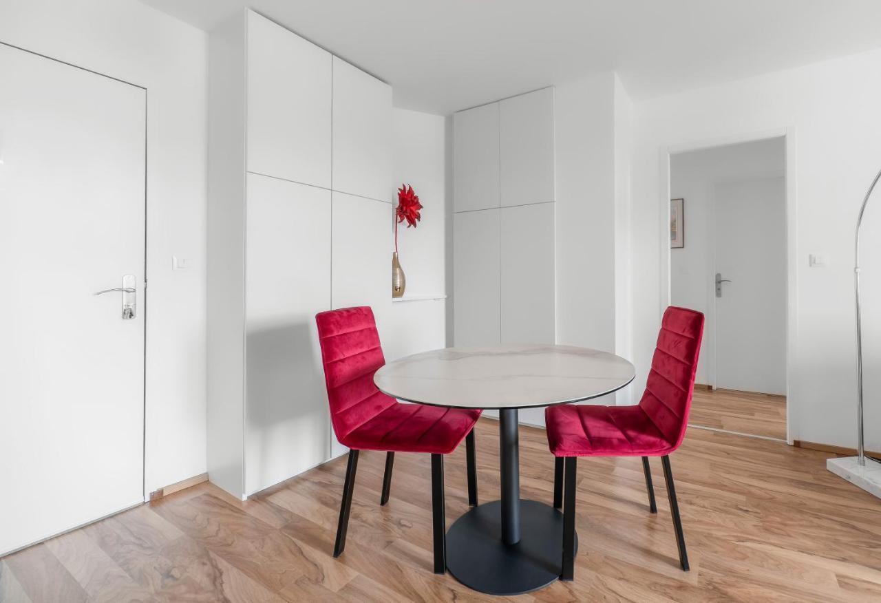 Appartement Design La Petite Europe - Ideal Curistes Vichy Eksteriør billede