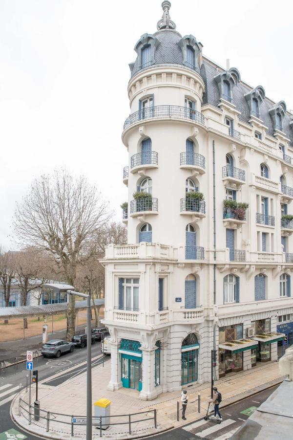 Appartement Design La Petite Europe - Ideal Curistes Vichy Eksteriør billede